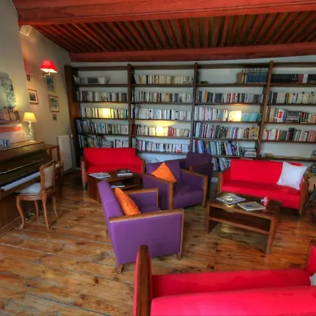 La Bougnate Hotell 3*